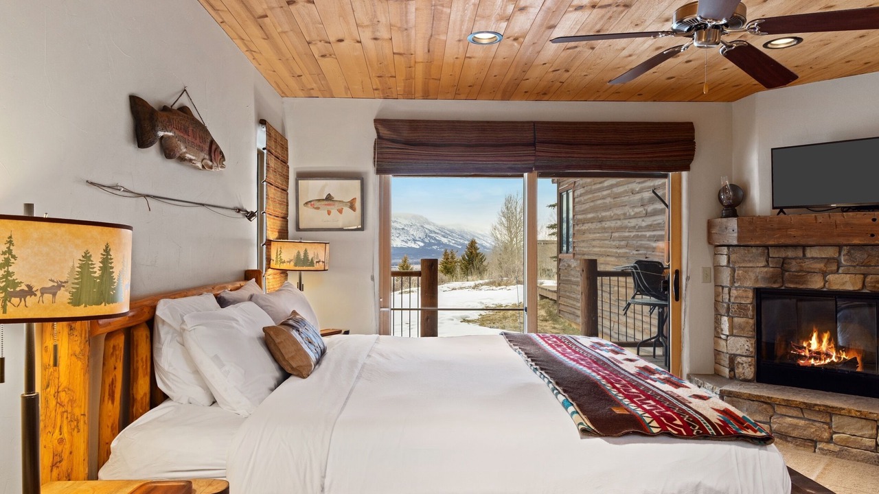 Photo of Livingroom in Spring Creek Ranch