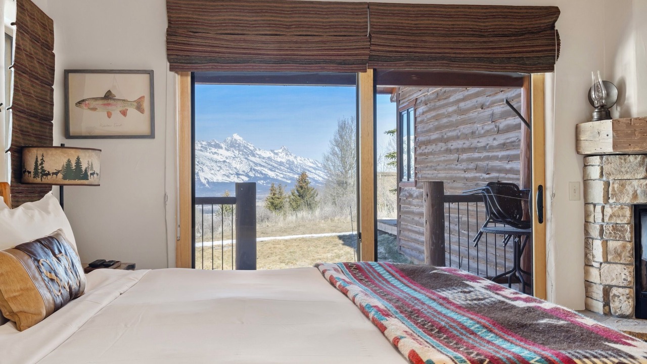 Photo of Livingroom in Spring Creek Ranch