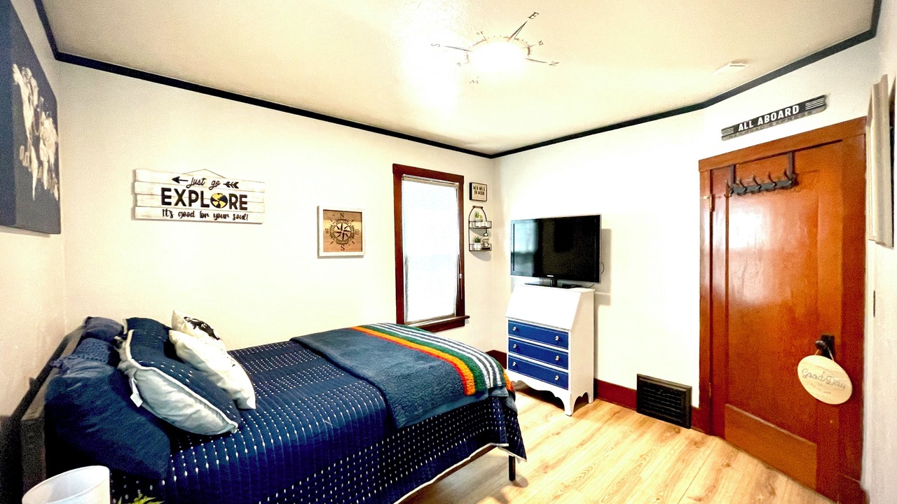 Photo of Bedroom in Ahsahka