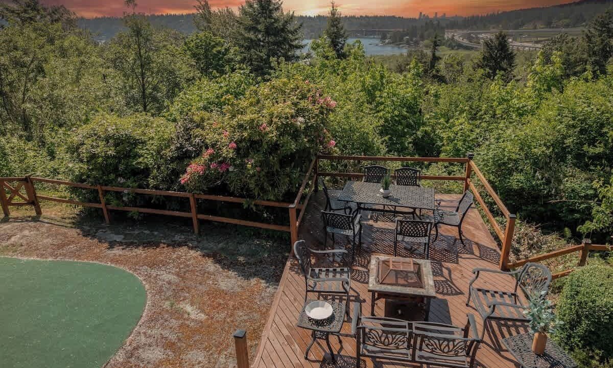 Photo of Outdoor in Newport