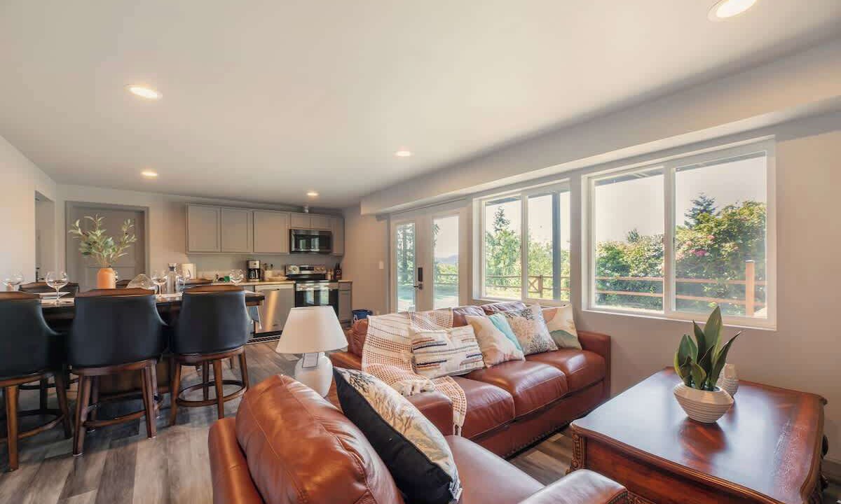 Photo of Livingroom in Newport