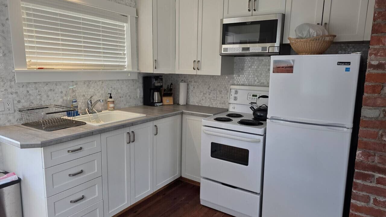 Photo of Kitchen in Point Roberts