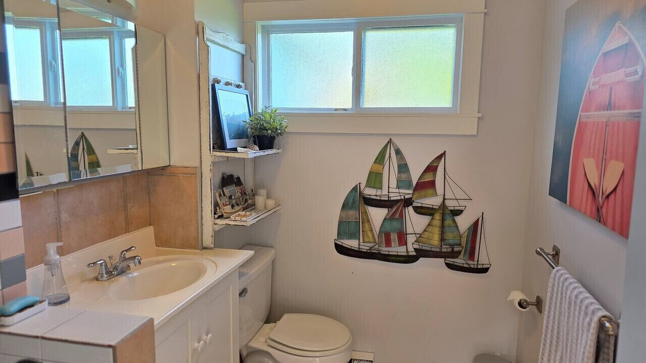 Photo of Bathroom in Point Roberts
