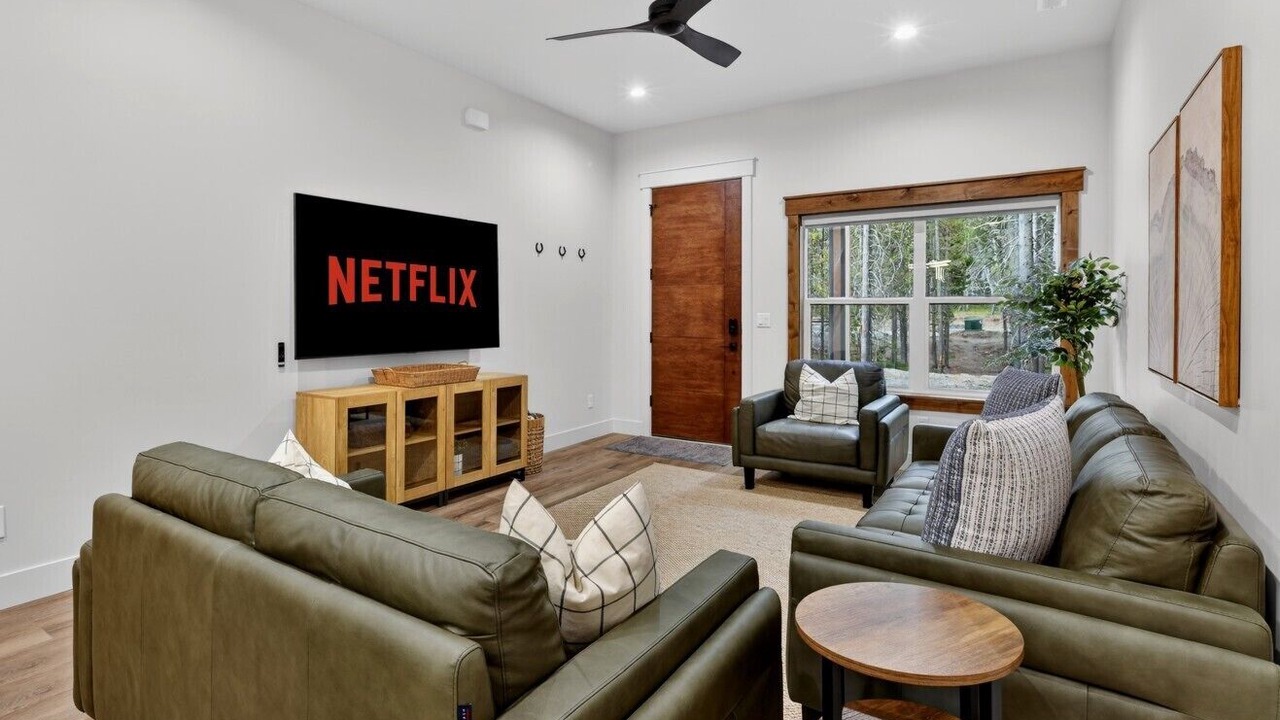 Photo of Bedroom in Island Park