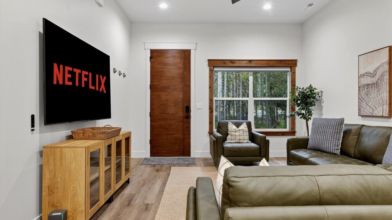 Photo of Bedroom in Island Park