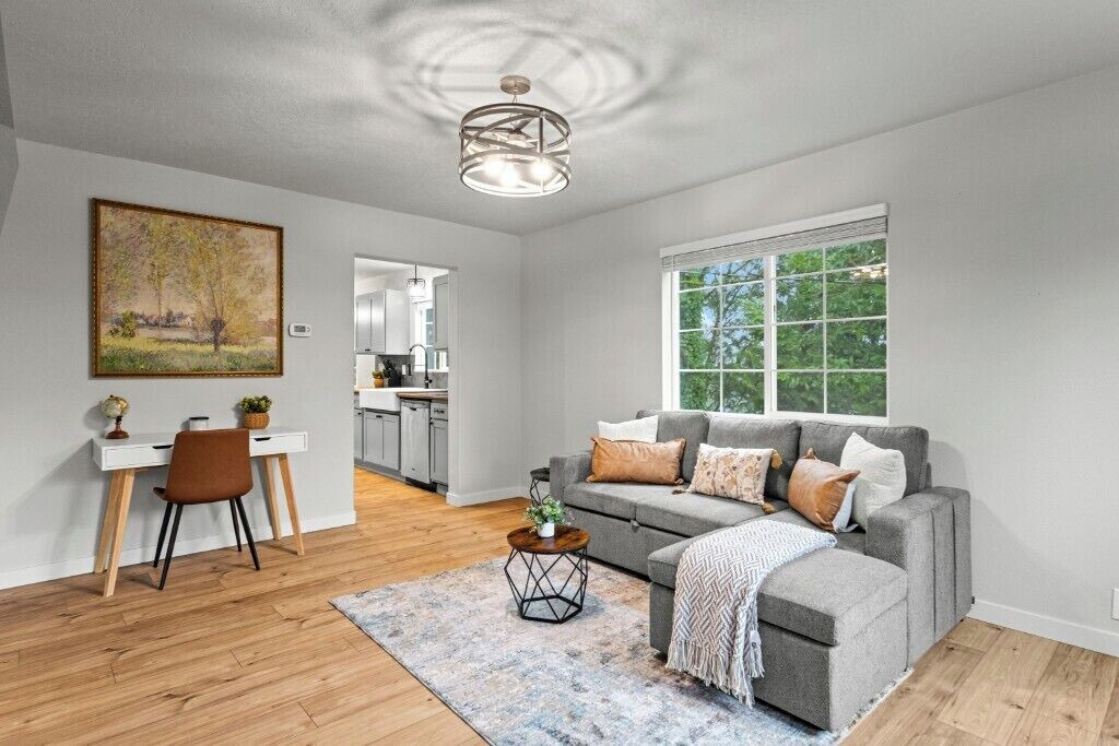 Photo of Livingroom in Camas