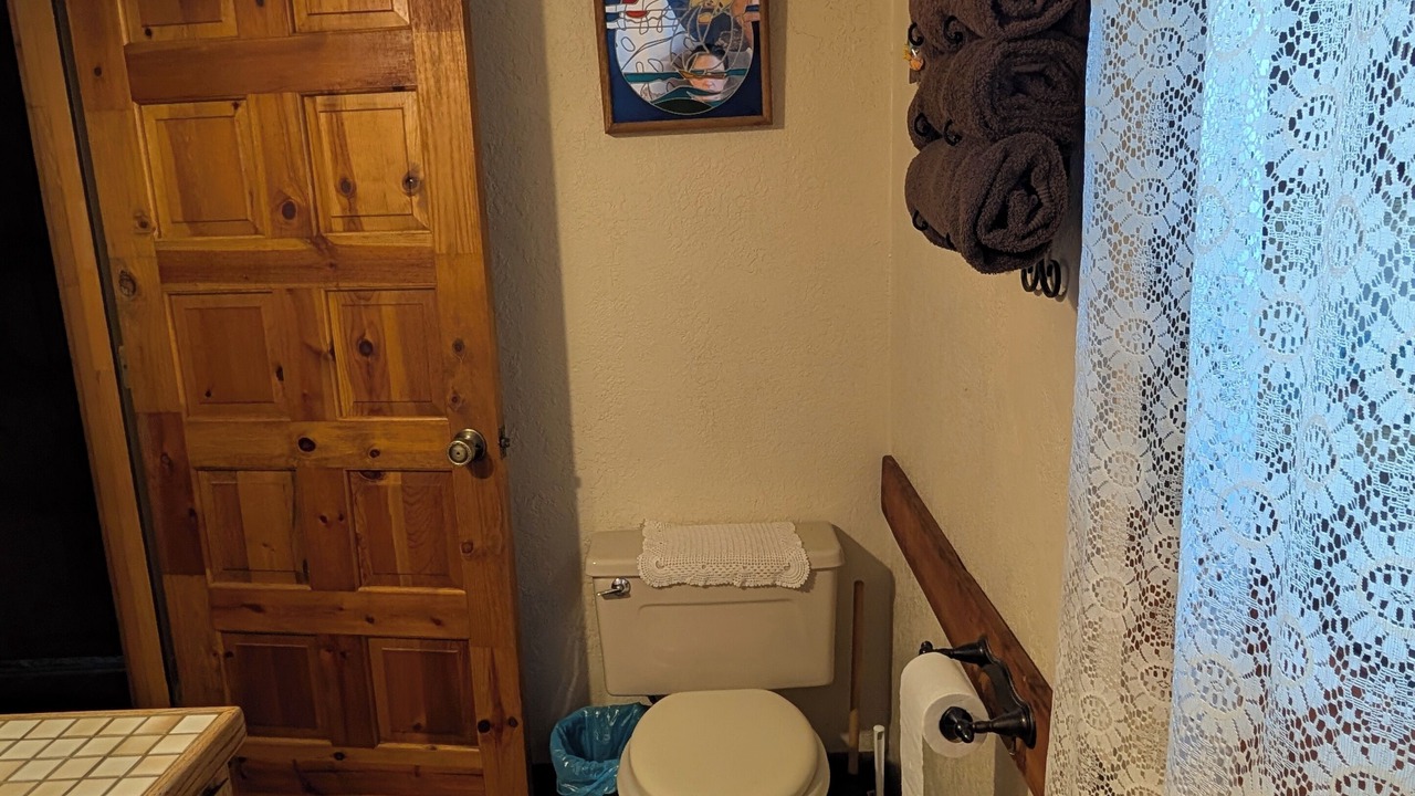 Photo of Bathroom in Chiloquin