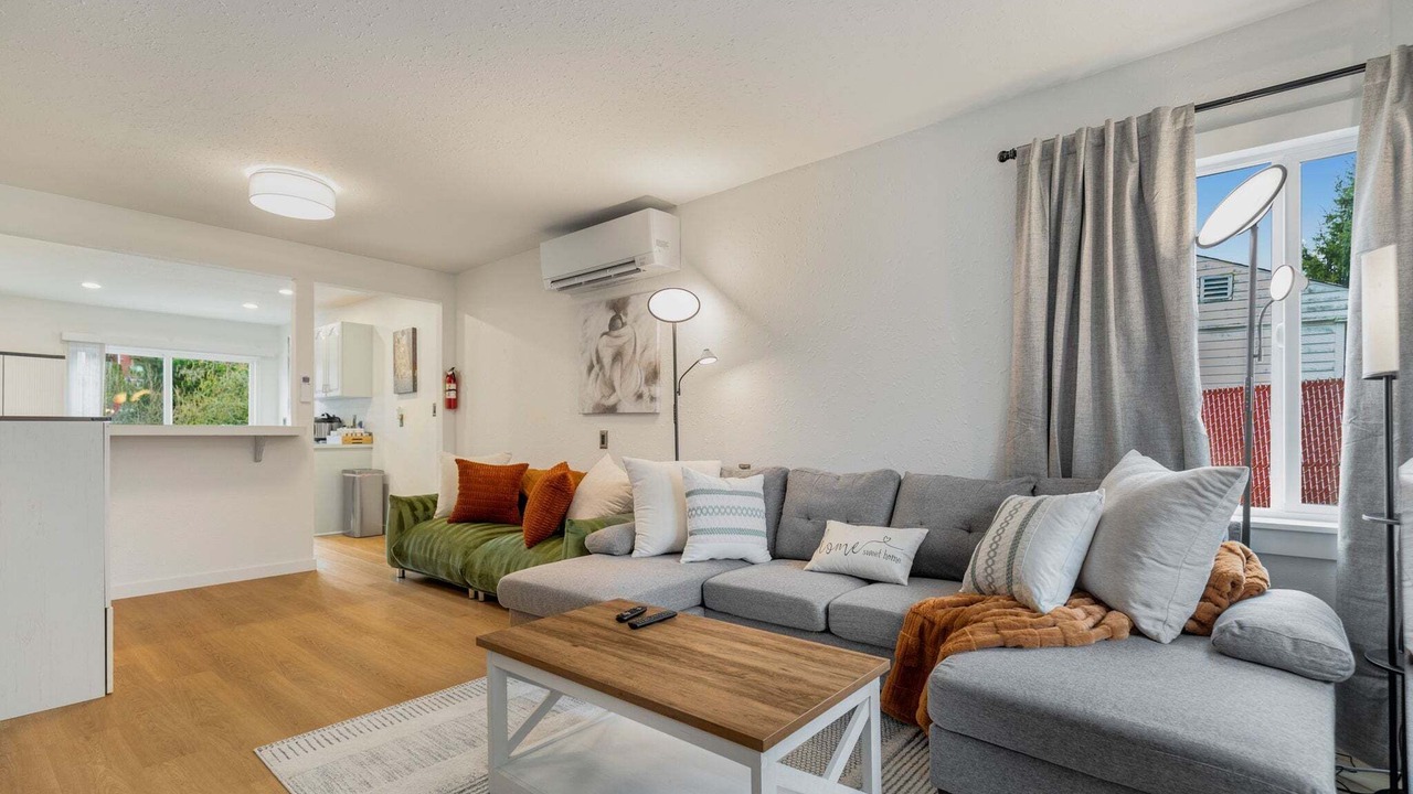 Photo of Livingroom in Riverview