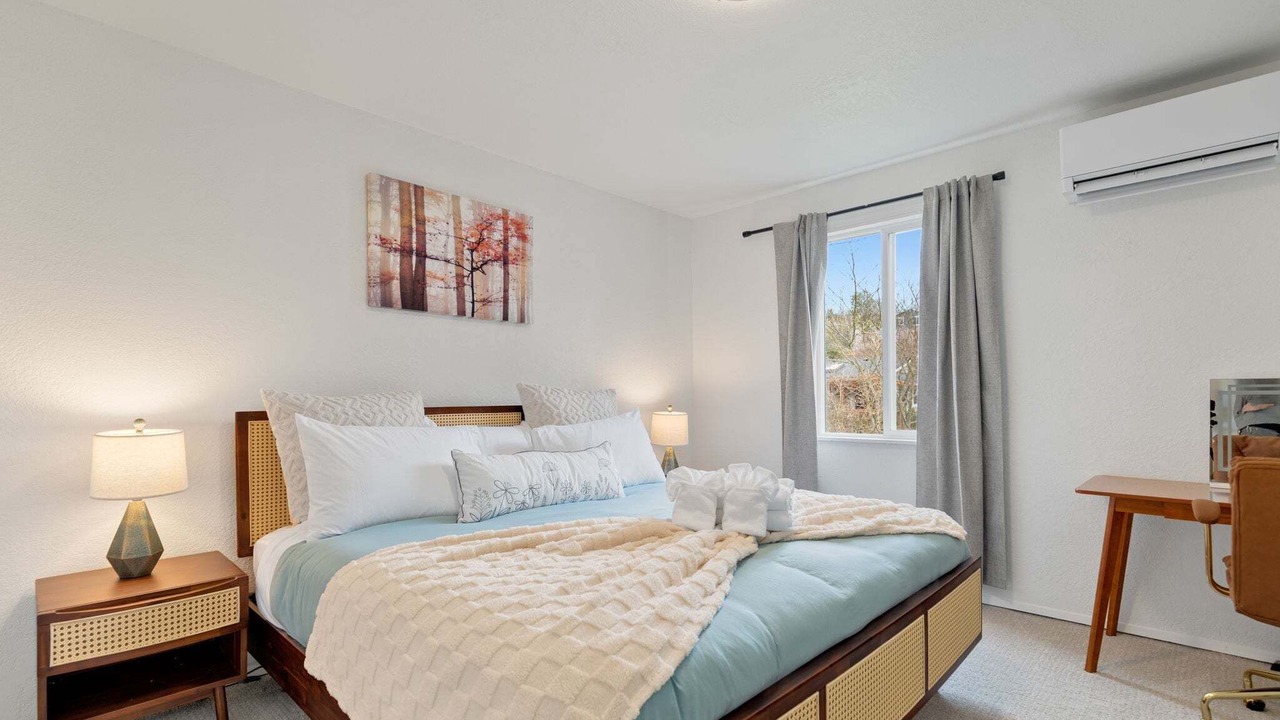 Photo of Bedroom in Riverview