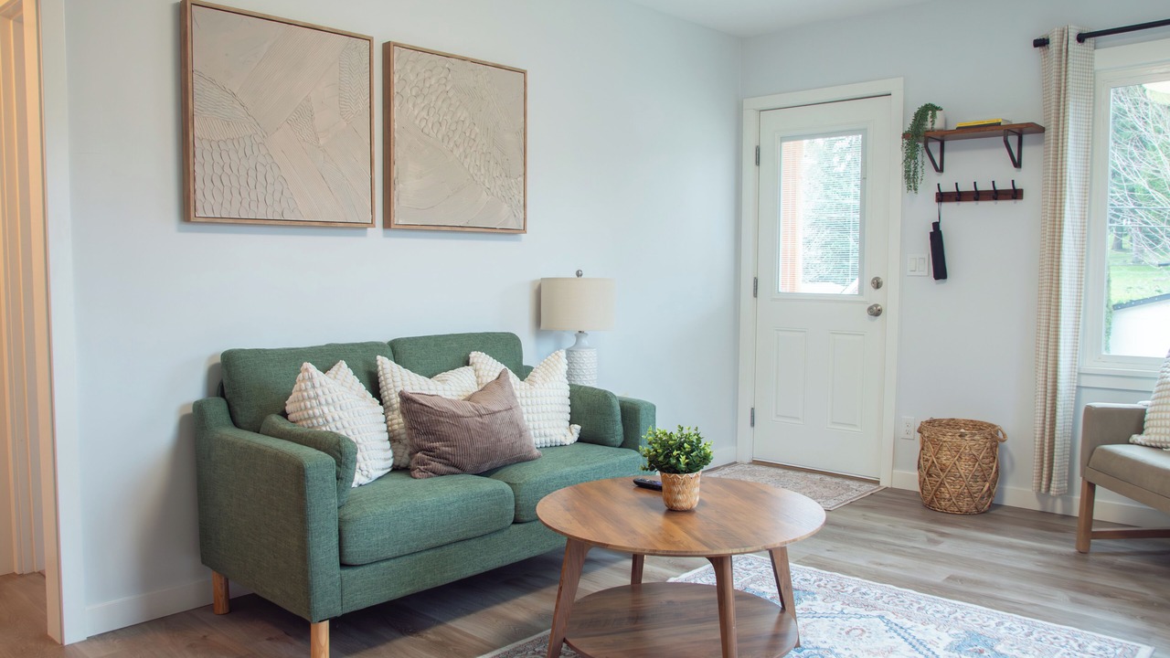 Photo of Livingroom in Bremerton