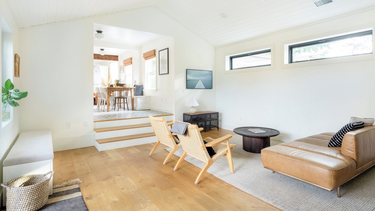 Photo of Livingroom in Genesee