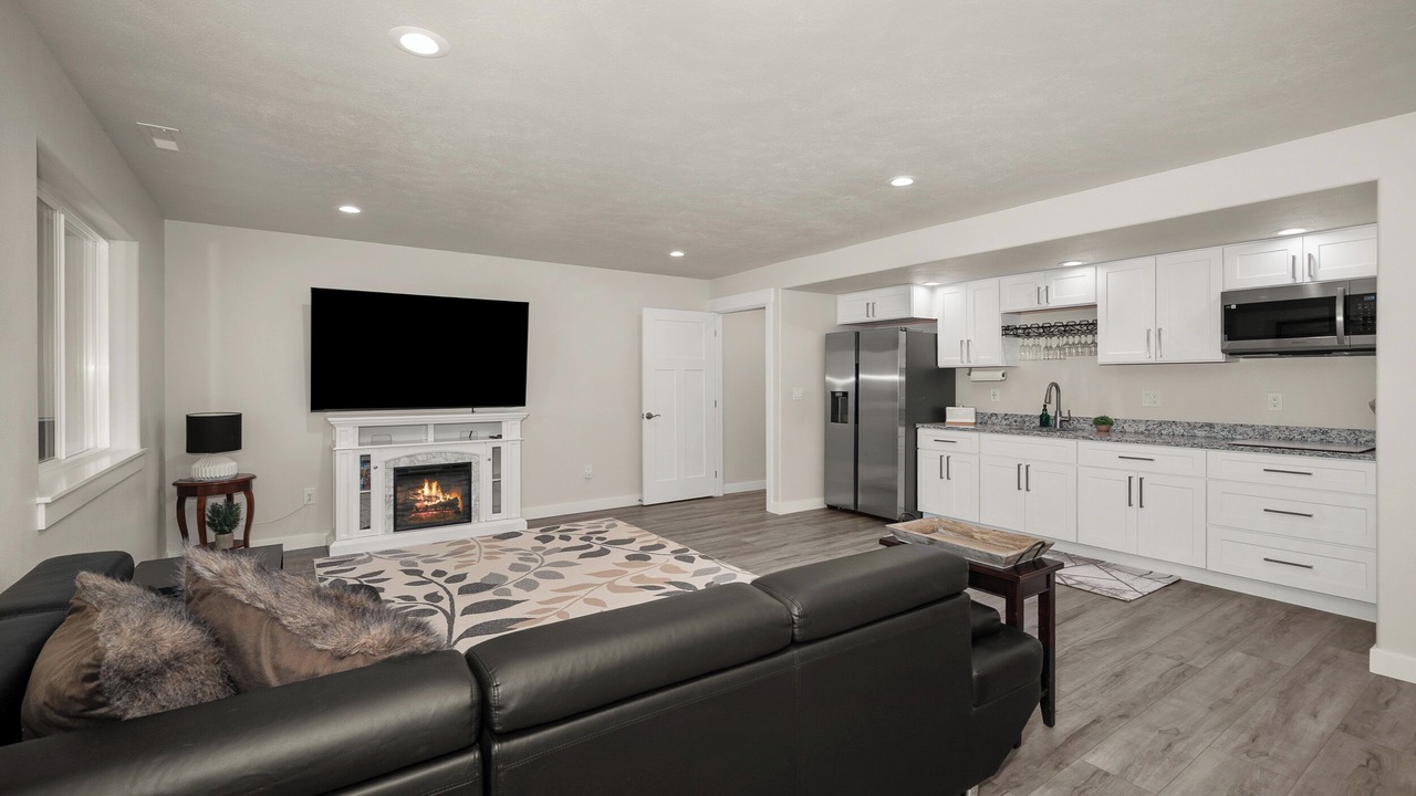 Photo of Livingroom in East Central