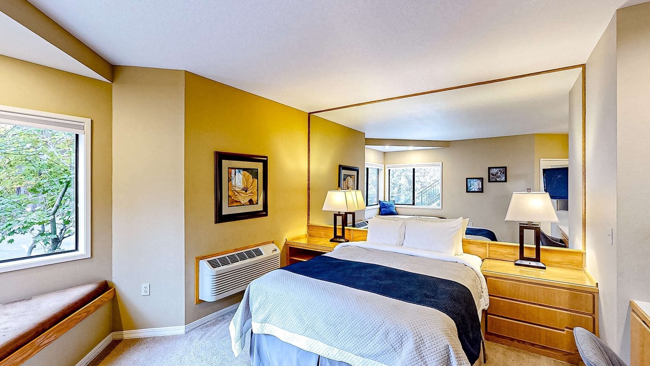 Photo of Bedroom in Century West