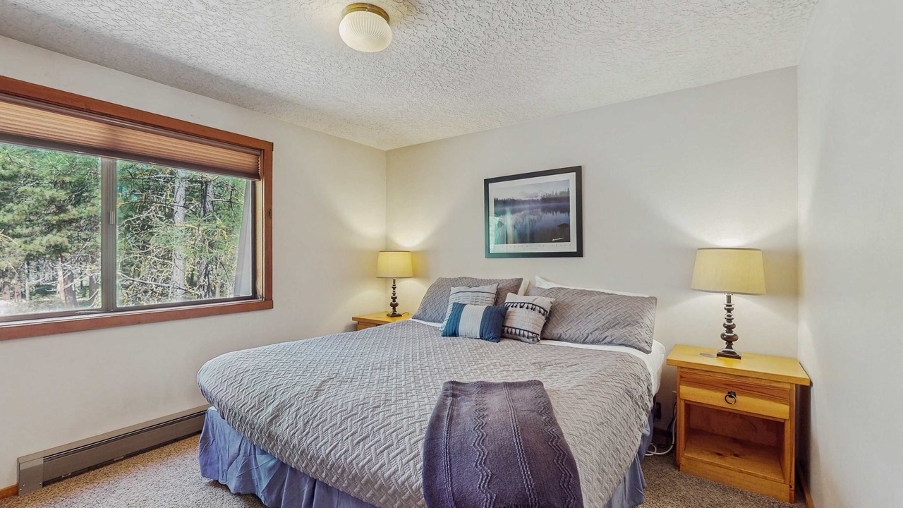 Photo of Bedroom in Black Butte Ranch