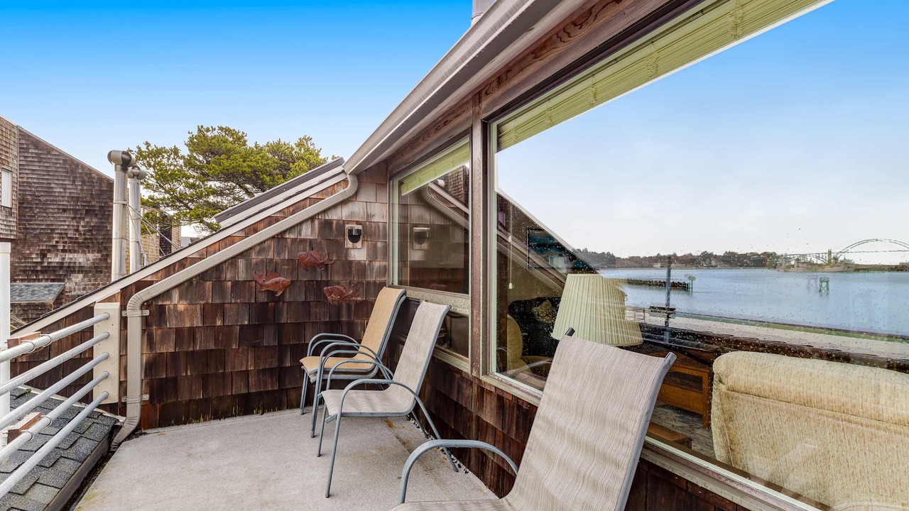 Photo of Patio Balcony in Historic Bayfront