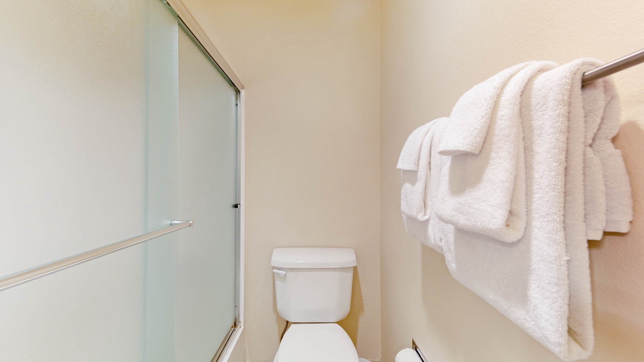 Photo of Bathroom in Historic Bayfront