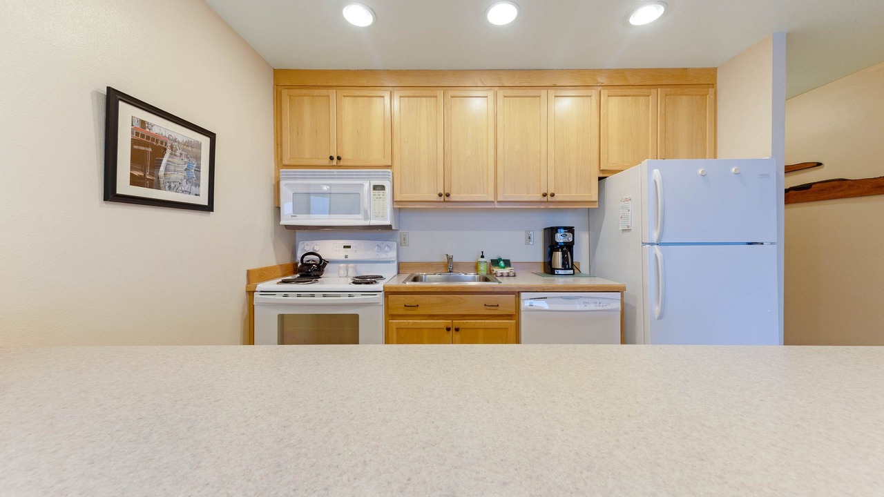 Photo of Kitchen in Historic Bayfront