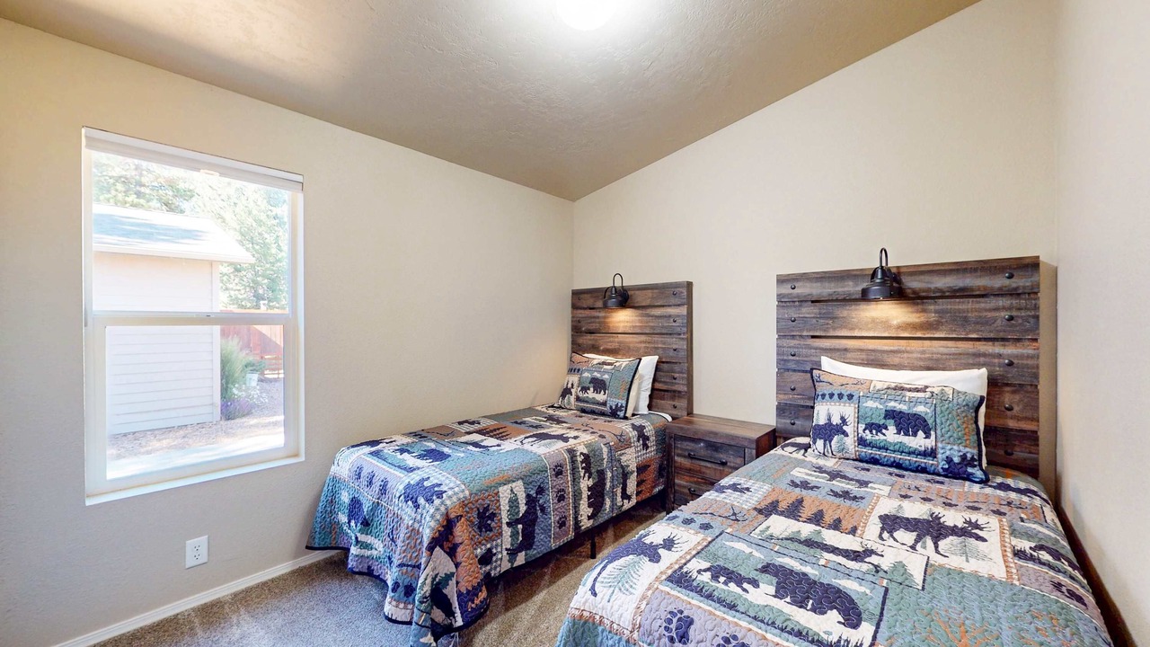 Photo of Bedroom in Three Rivers