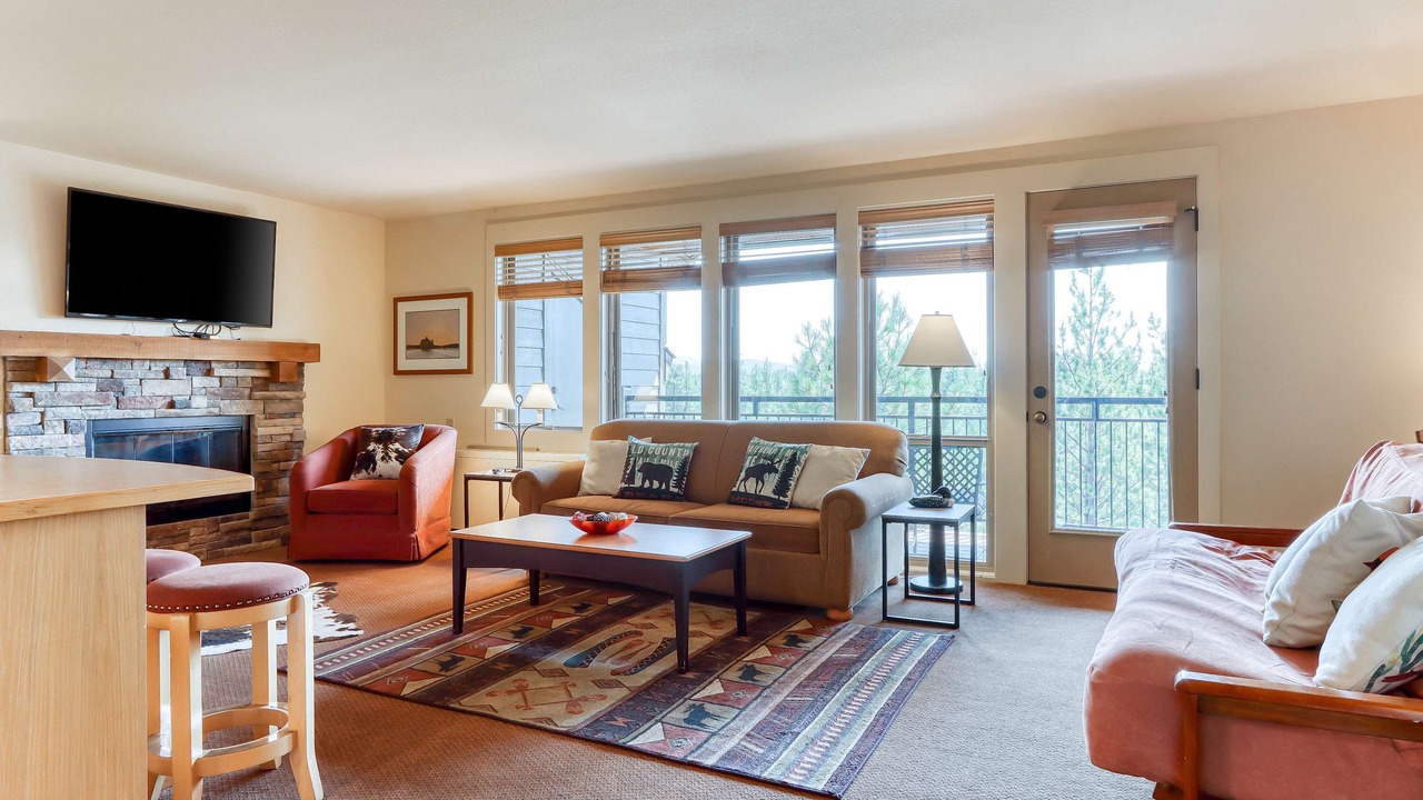 Photo of Livingroom in Bend
