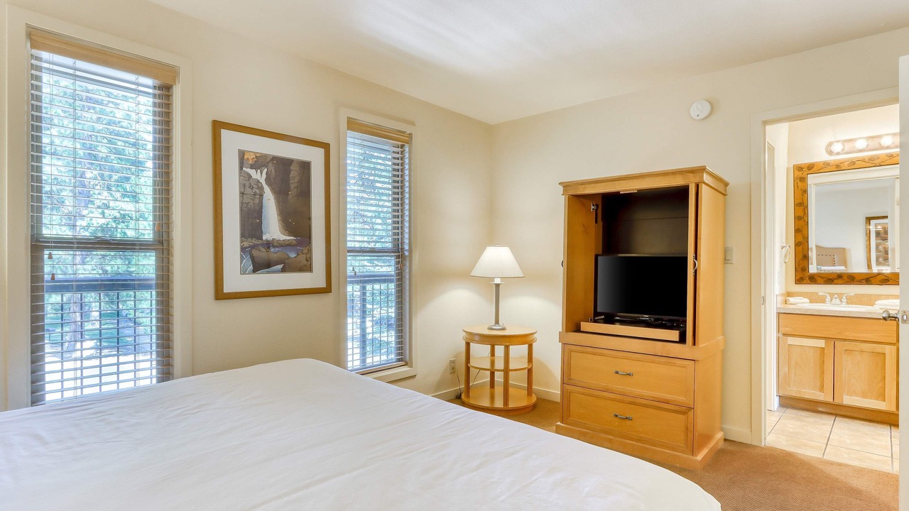 Photo of Bedroom in Bend