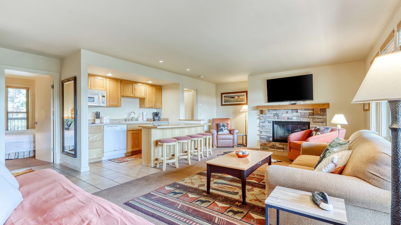 Photo of Livingroom in Bend