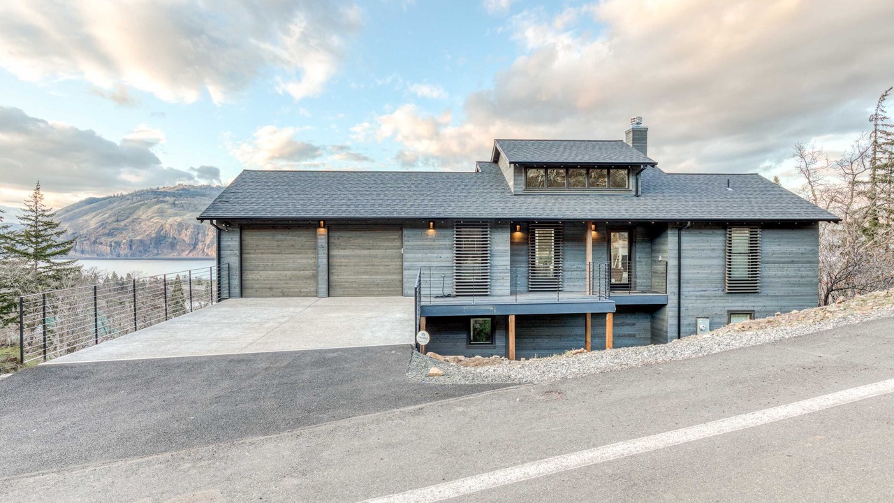 Photo of Outdoor in Mosier