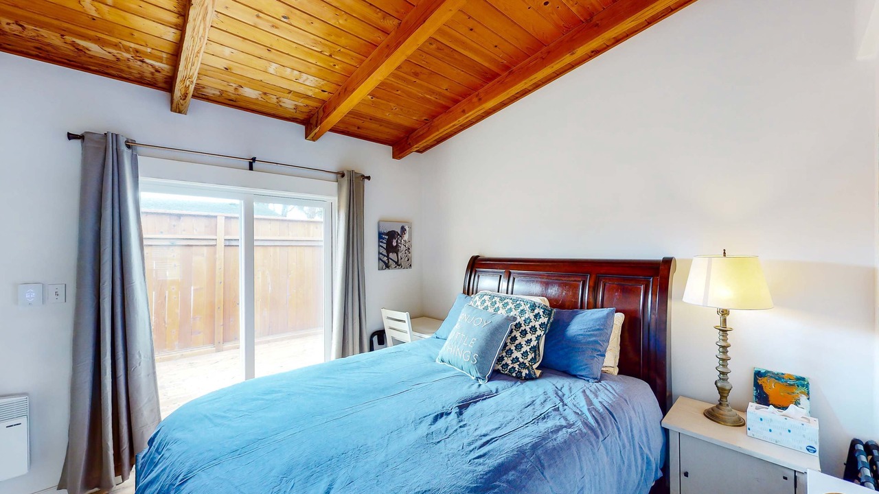 Photo of Bedroom in Newport