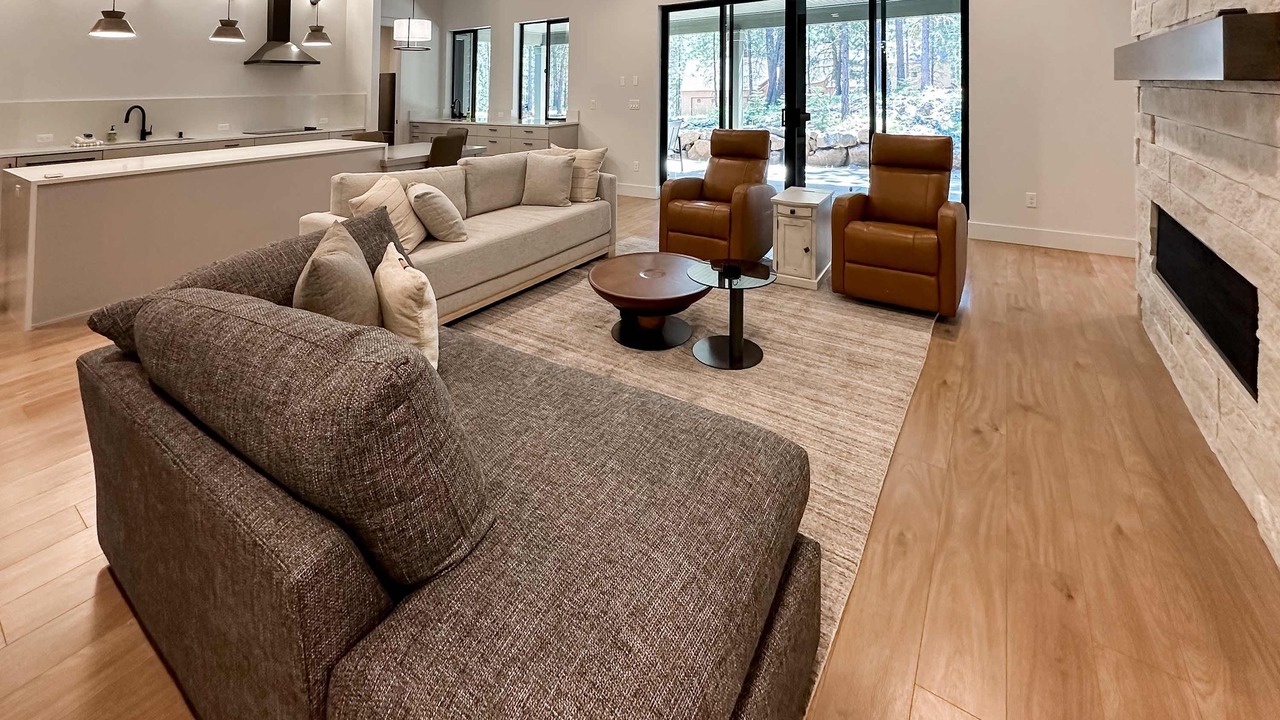 Photo of Livingroom in Black Butte Ranch