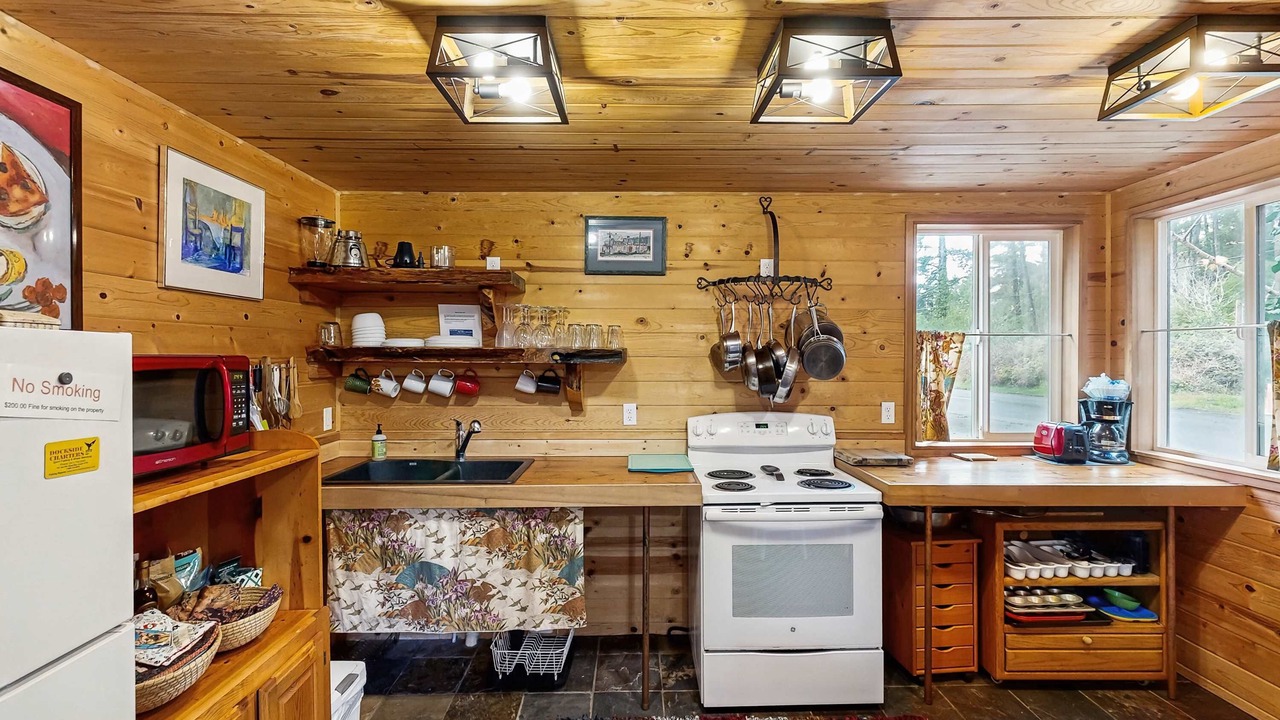 Photo of Kitchen in Otter Rock