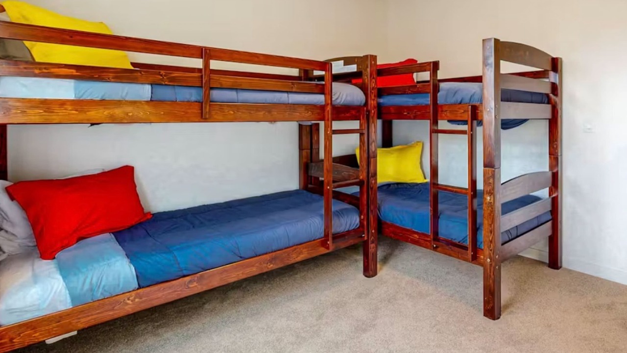 Photo of Bedroom in Sisters