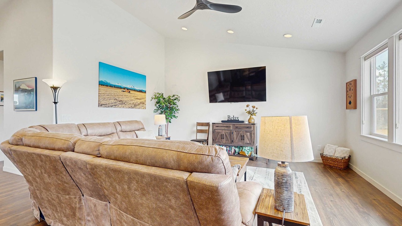 Photo of Livingroom in Sisters