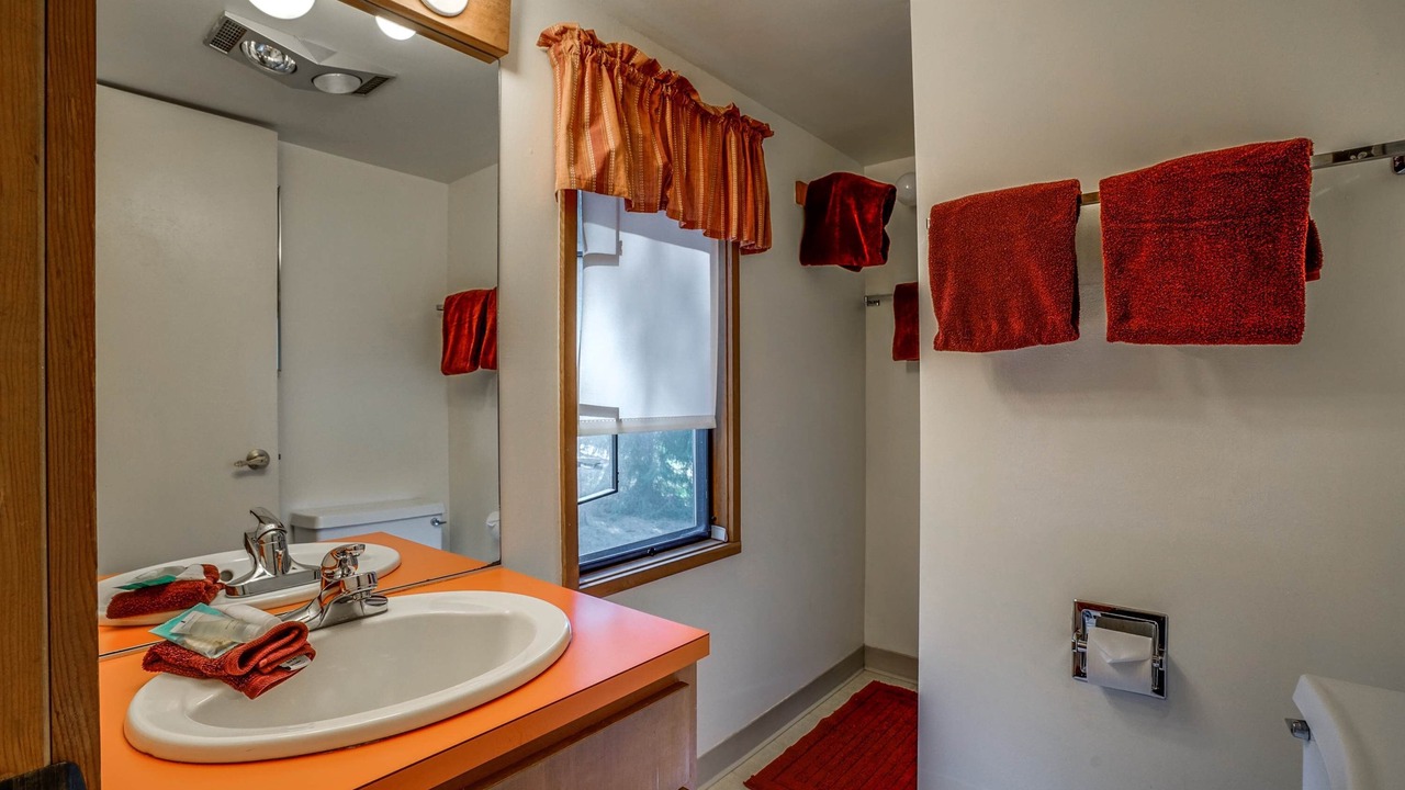 Photo of Bathroom in Black Butte Ranch