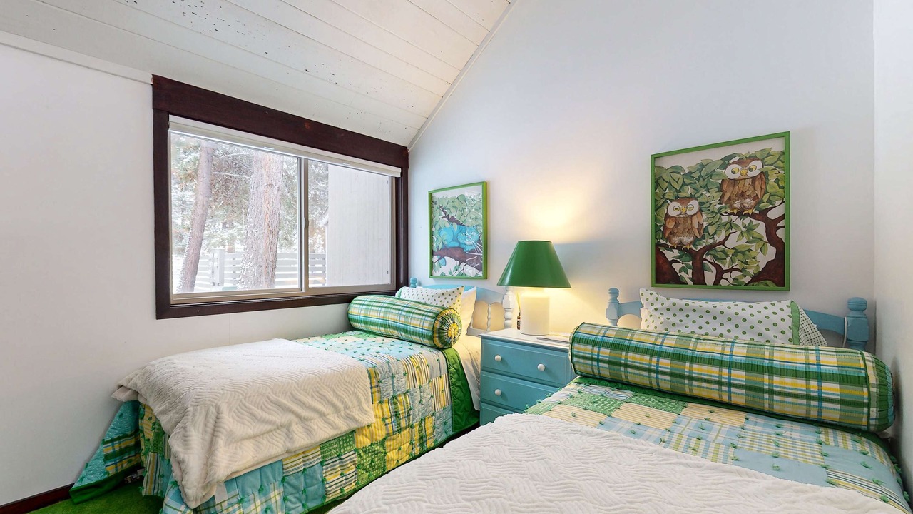 Photo of Bedroom in Black Butte Ranch