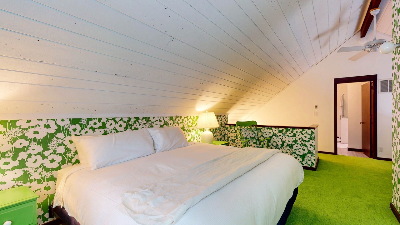 Photo of Bedroom in Black Butte Ranch