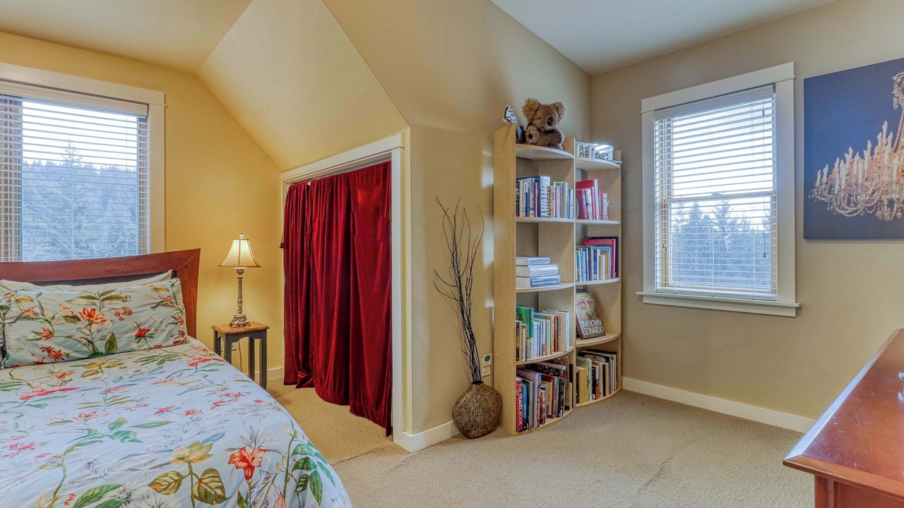 Photo of Bedroom in White Salmon