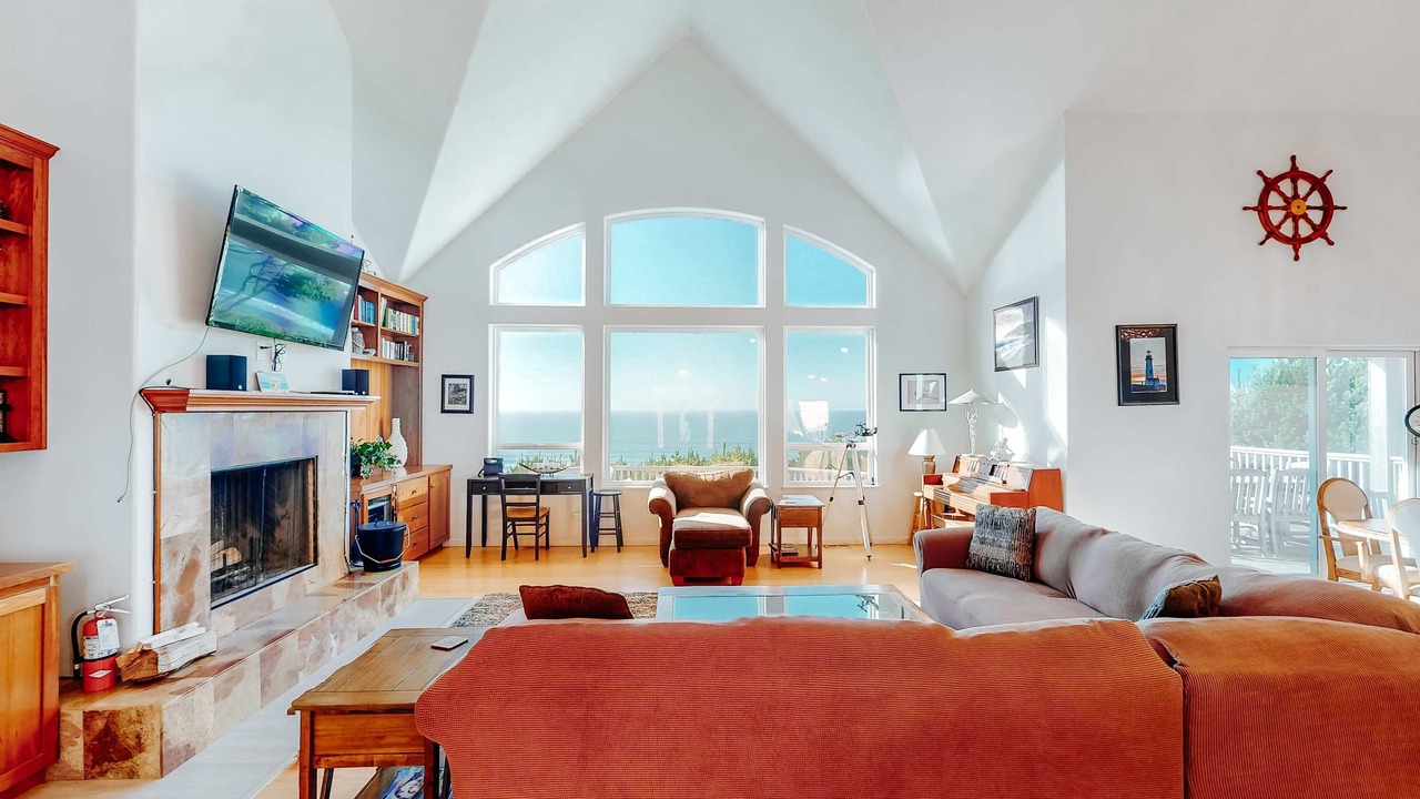Photo of Livingroom in Newport