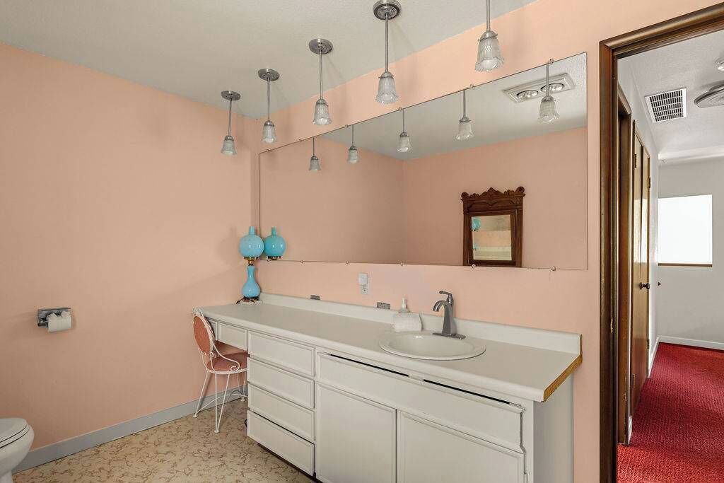 Photo of Bathroom in Mosier