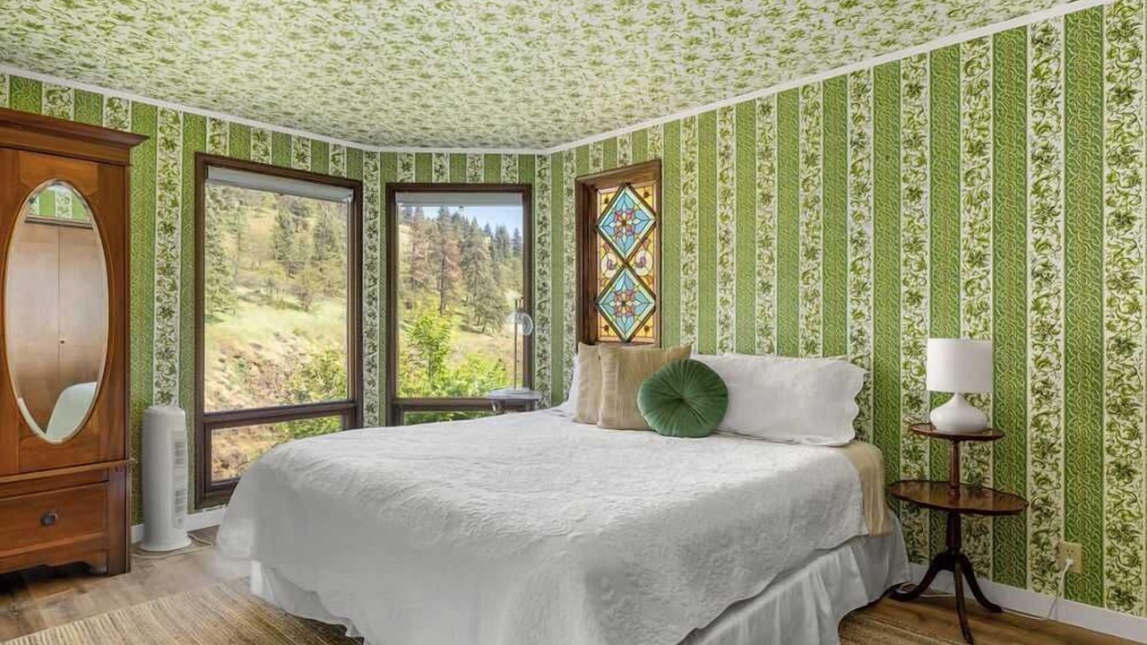 Photo of Bedroom in Mosier