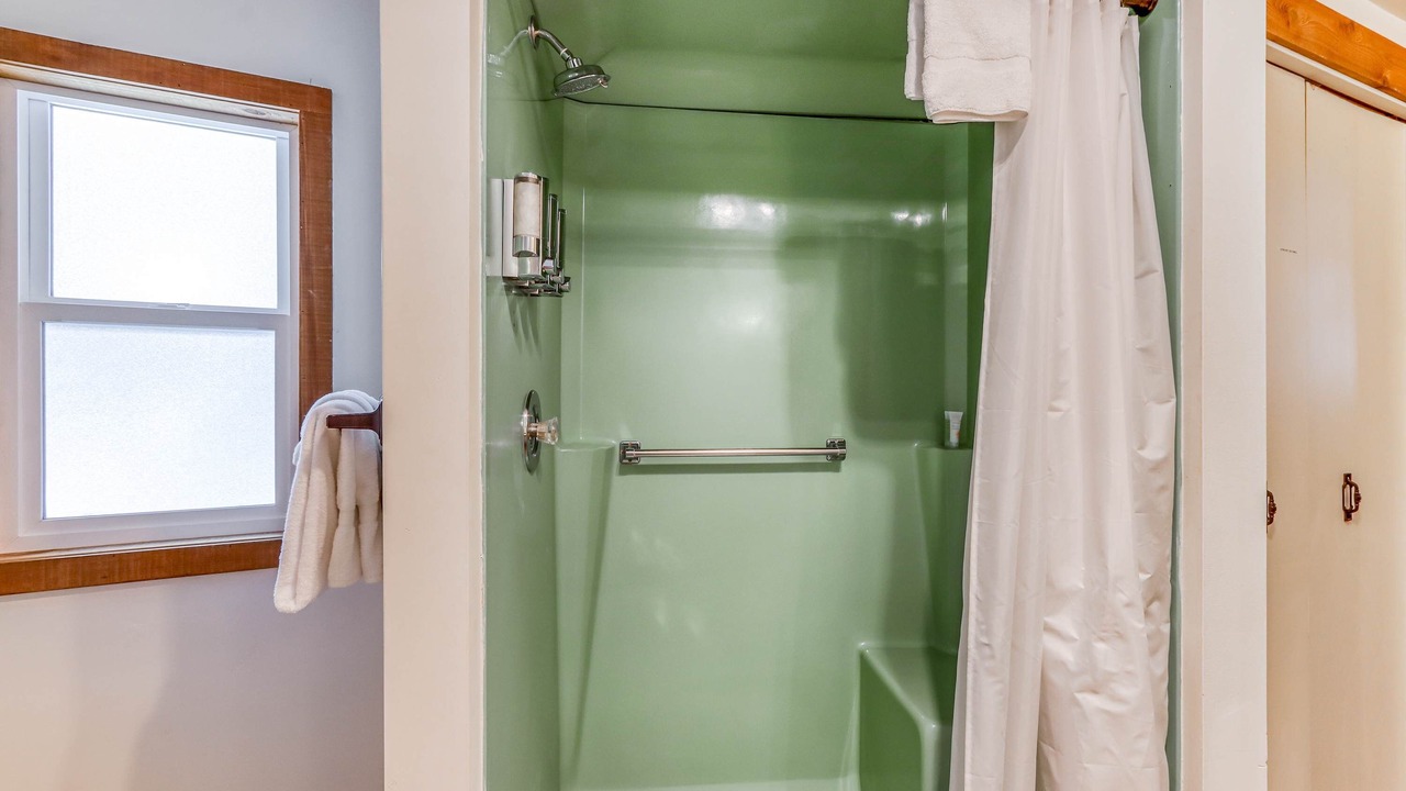 Photo of Bathroom in River Forest Acres
