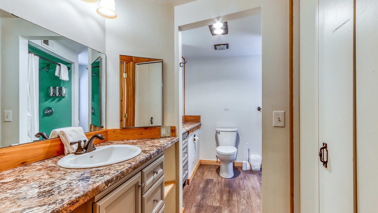 Photo of Bathroom in River Forest Acres