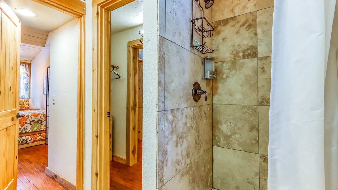 Photo of Bathroom in River Forest Acres