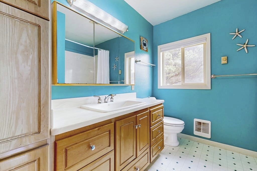Photo of Bathroom in Seal Rock
