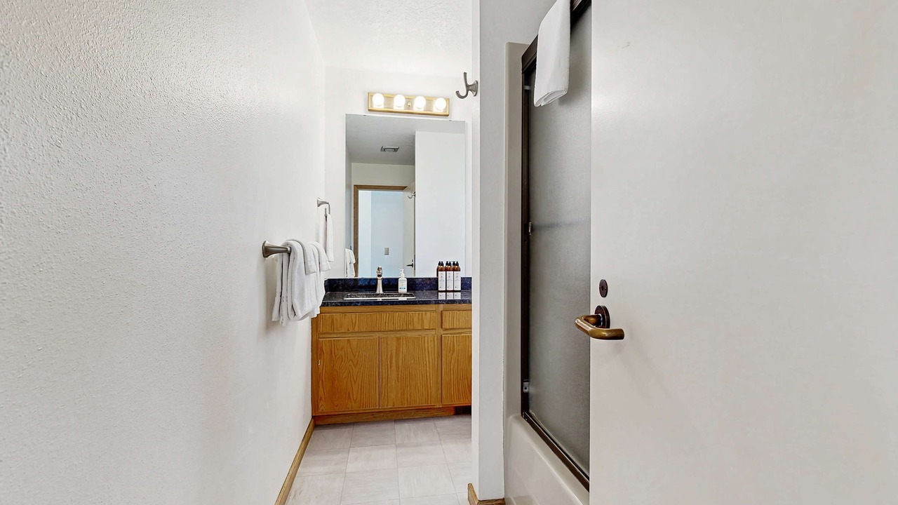 Photo of Bathroom in Overlook Park