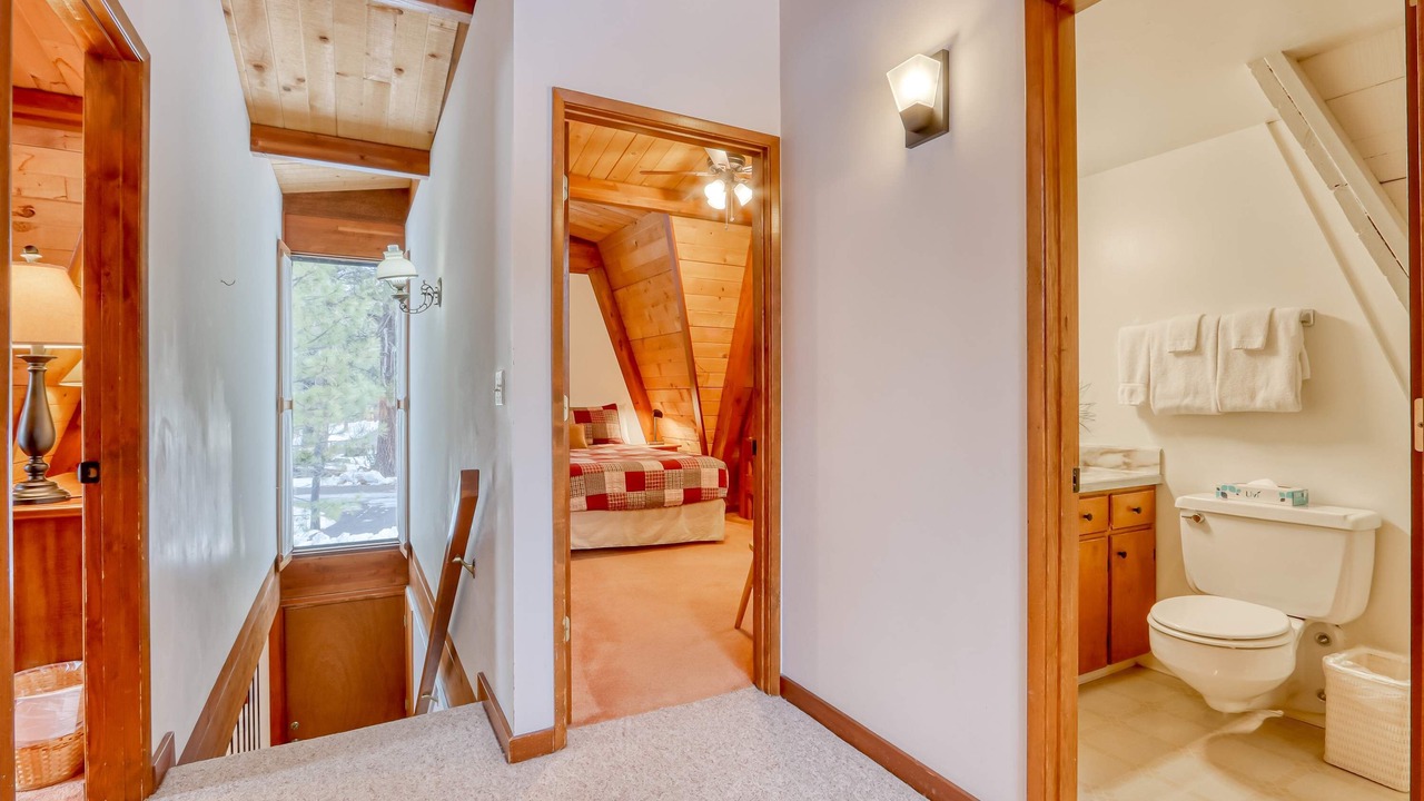 Photo of Bathroom in Sunriver