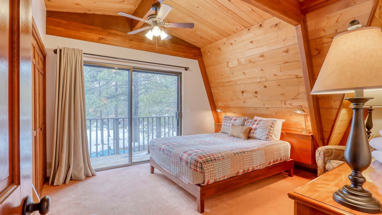 Photo of Bedroom in Sunriver