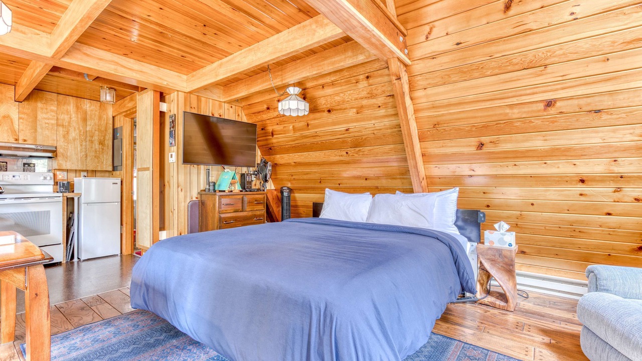 Photo of Bedroom in Mount Hood Village
