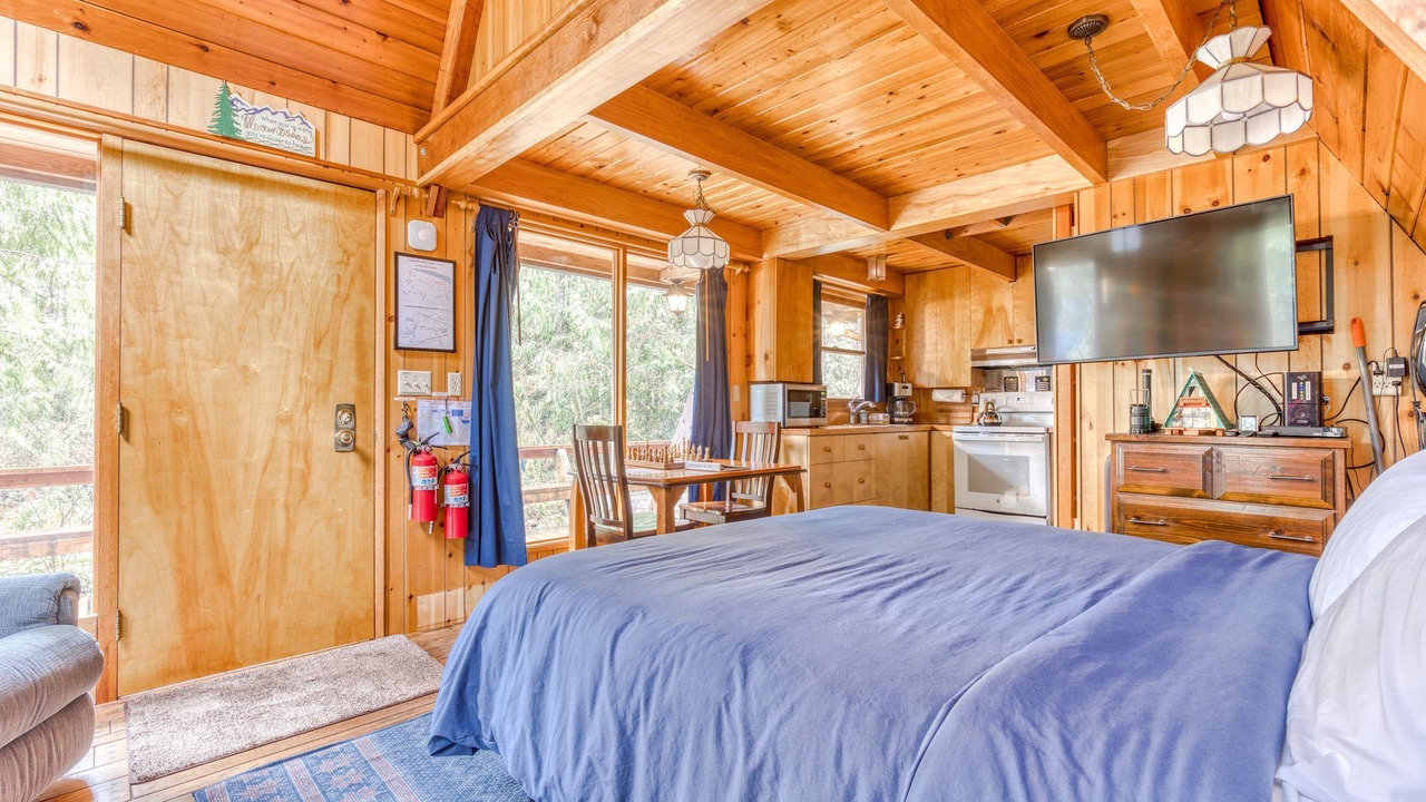 Photo of Bedroom in Mount Hood Village