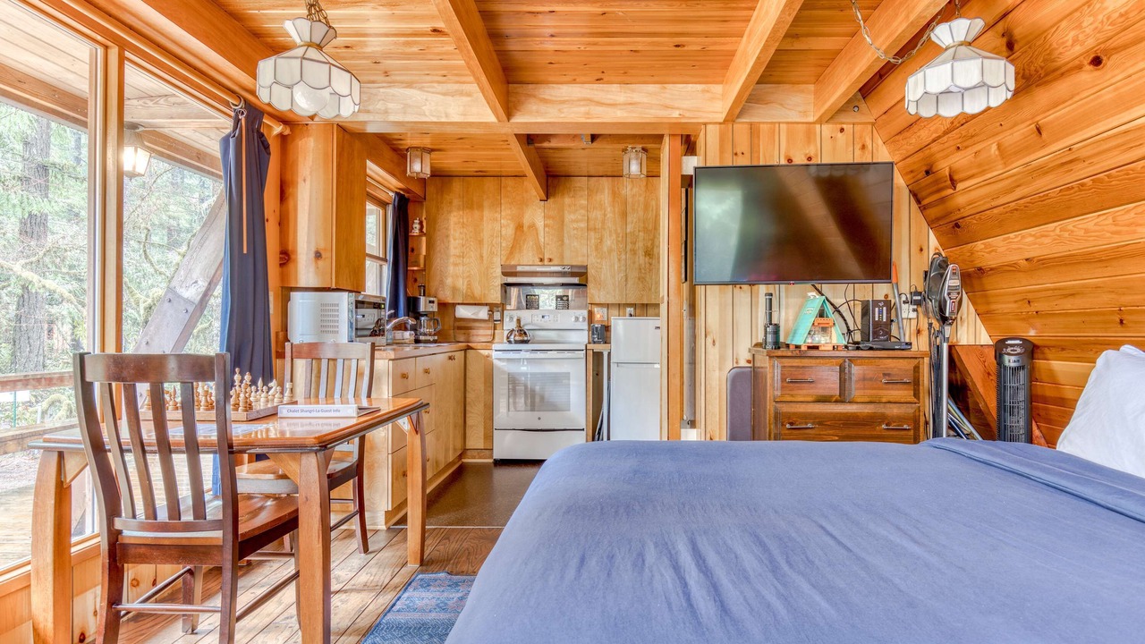 Photo of Bedroom in Mount Hood Village