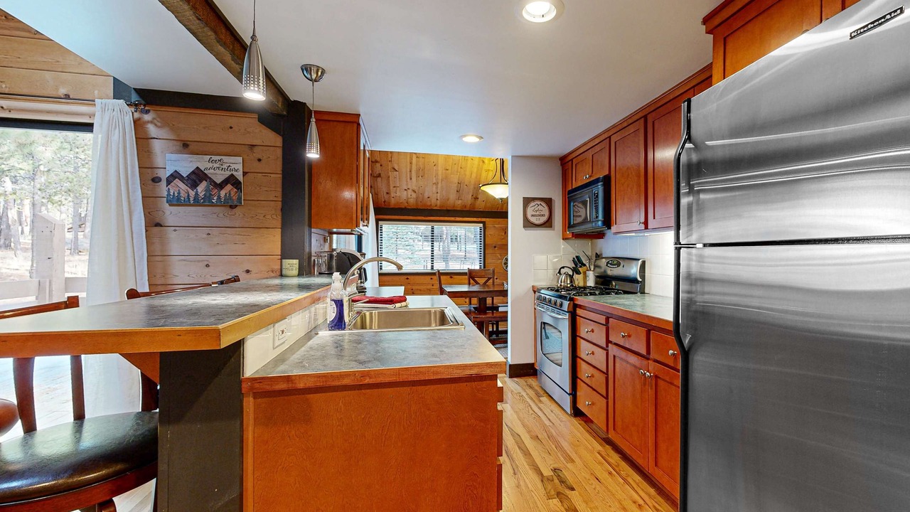Photo of Kitchen in Overlook Park
