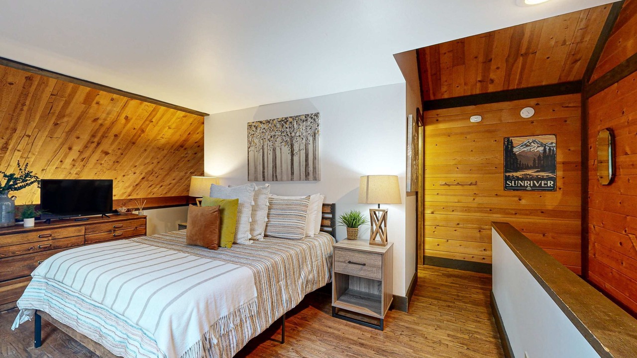 Photo of Bedroom in Overlook Park